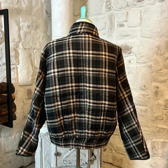 Promesa | Black & Cream Plaid Jacket - Picture 8 of 9